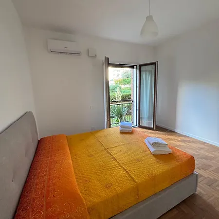 Casa Nini Apartment Cefalu